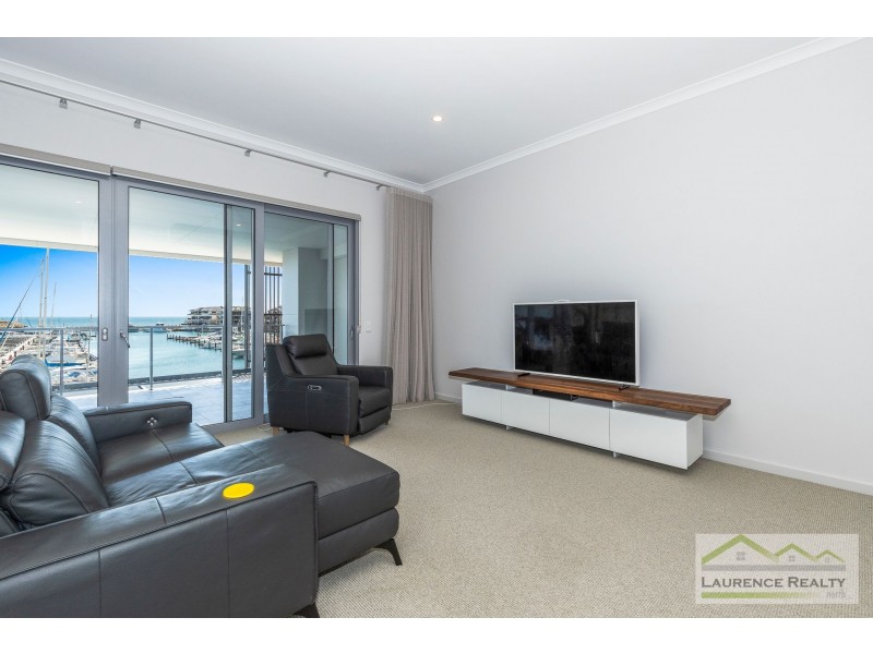104/1 Tacoma Lane, Mindarie WA 6030