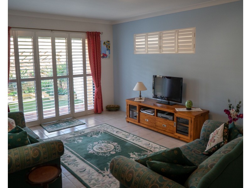 1 St Malo Court, Mindarie WA 6030