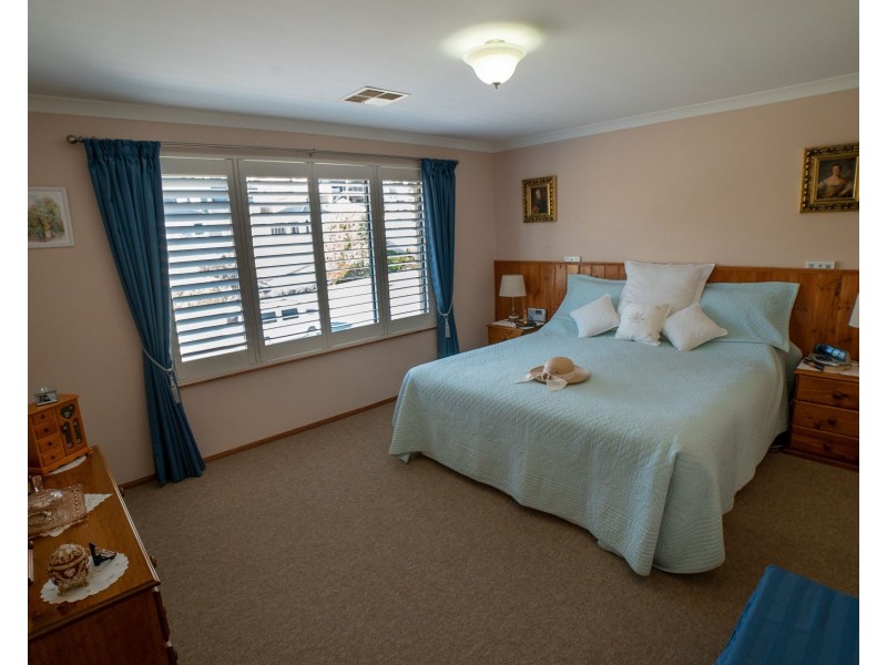 1 St Malo Court, Mindarie WA 6030