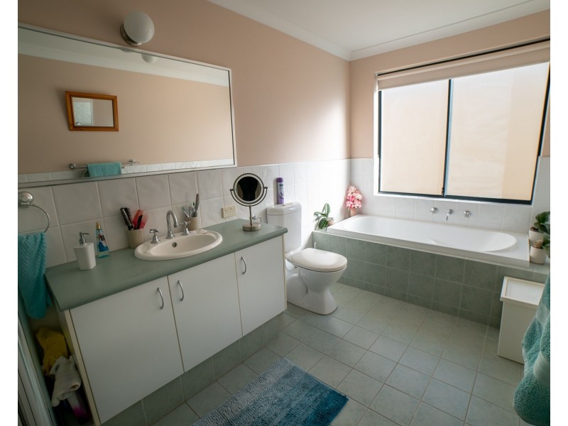 1 St Malo Court, Mindarie WA 6030