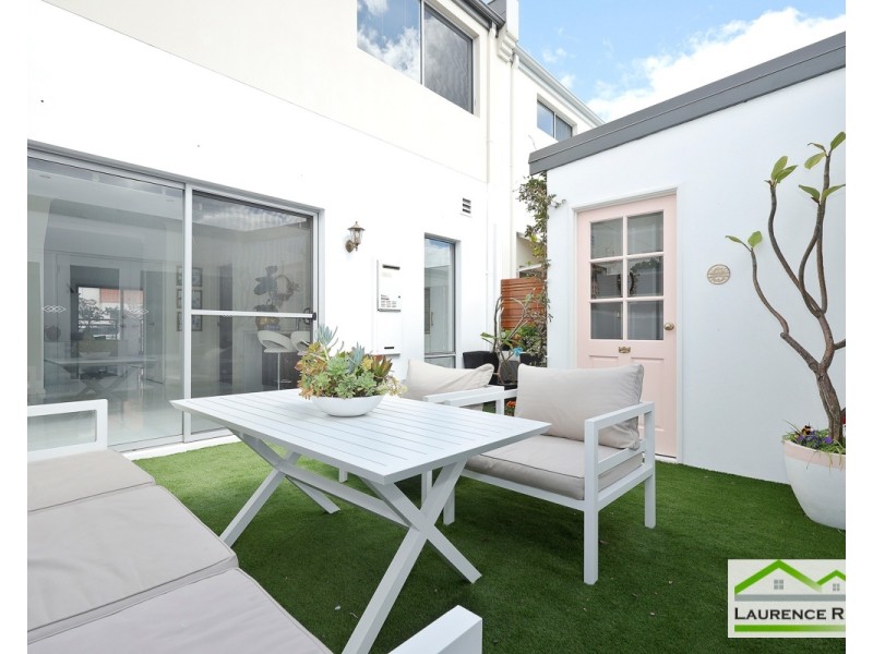 10 Eveleigh Boulevard, Clarkson WA 6030