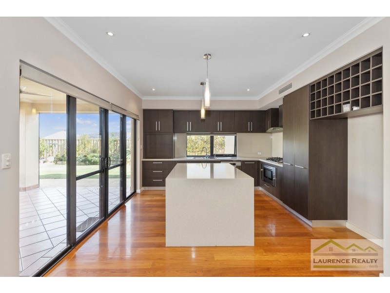 7 St Lucia Road, Iluka WA 6028