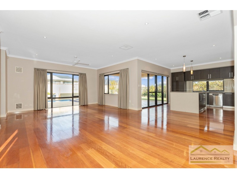 7 St Lucia Road, Iluka WA 6028