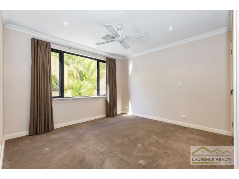 7 St Lucia Road, Iluka WA 6028