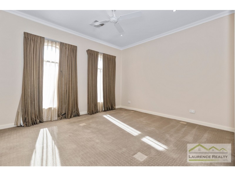 7 St Lucia Road, Iluka WA 6028