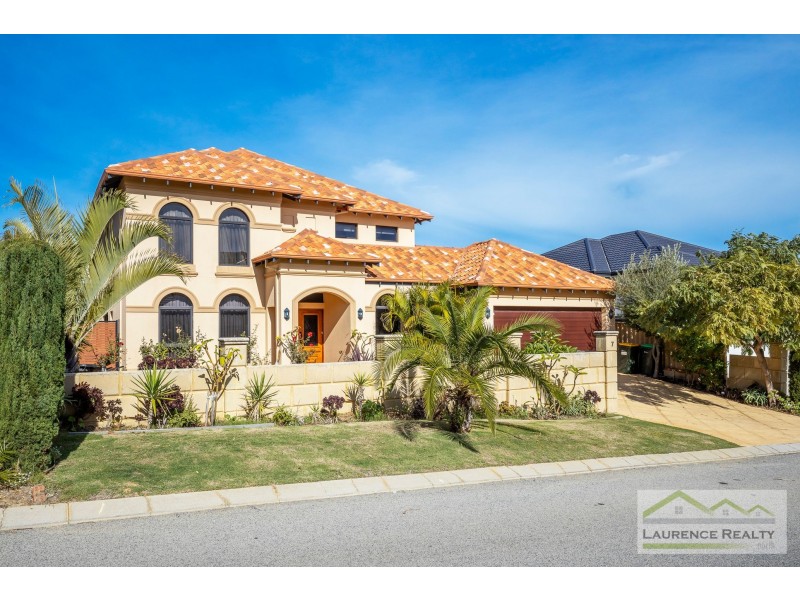 7 St Lucia Road, Iluka WA 6028