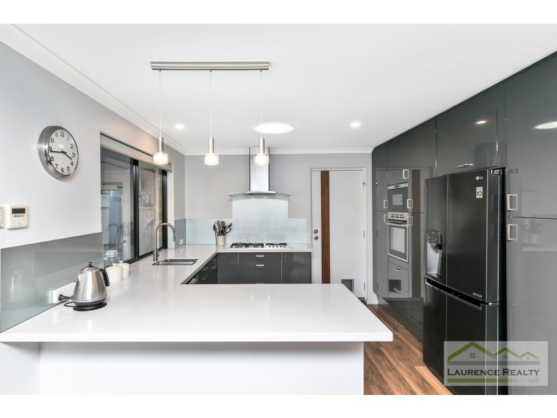 9 Bowen Lane, Mindarie WA 6030