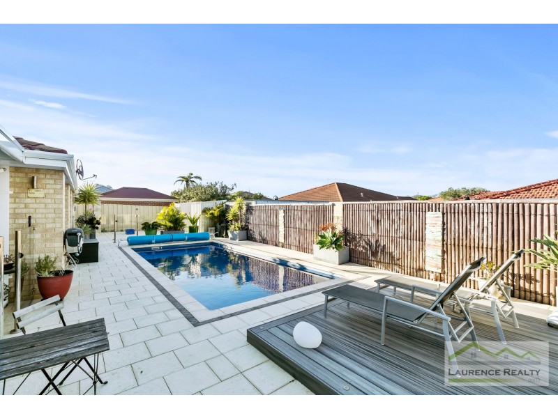 9 Bowen Lane, Mindarie WA 6030