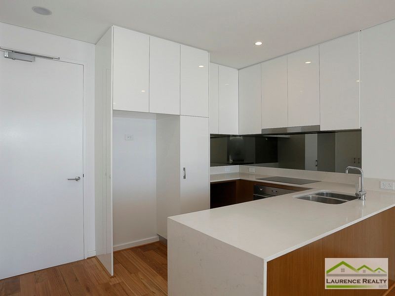 305/1 Bristol Lane, Mindarie WA 6030