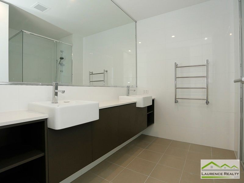 305/1 Bristol Lane, Mindarie WA 6030