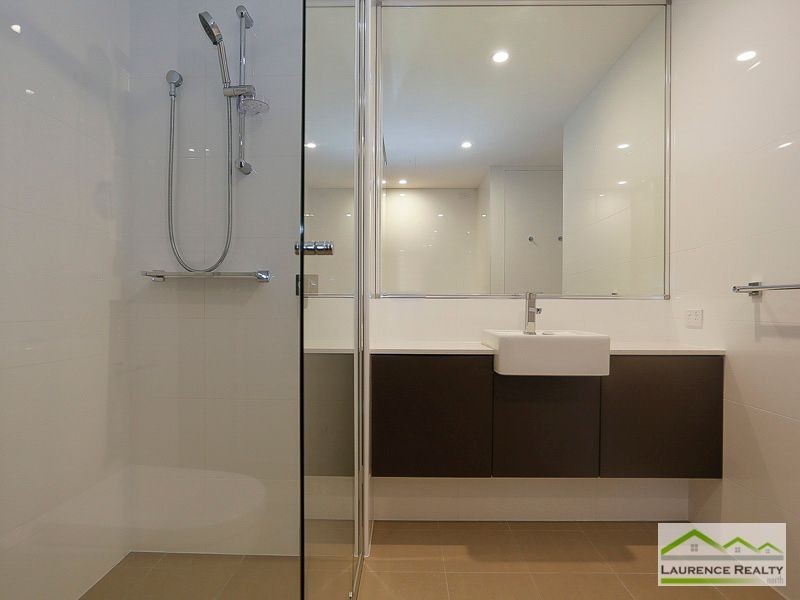 305/1 Bristol Lane, Mindarie WA 6030