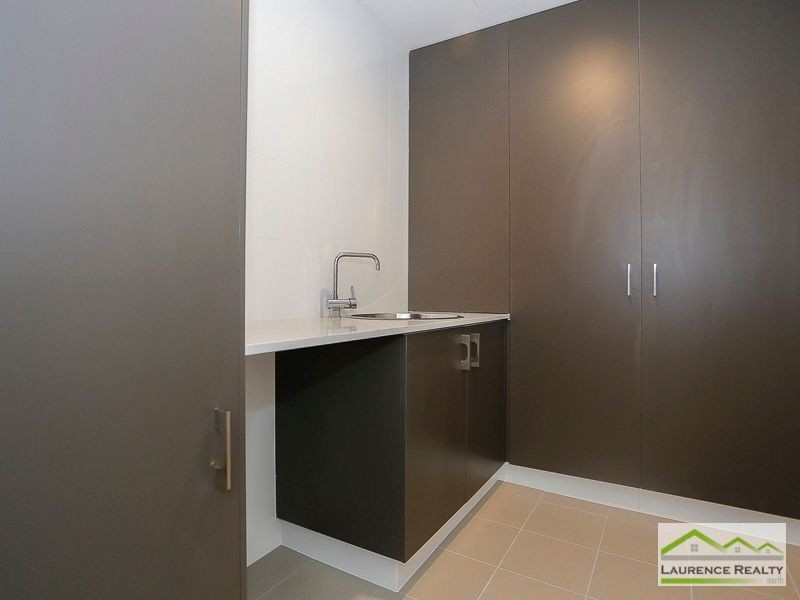 305/1 Bristol Lane, Mindarie WA 6030