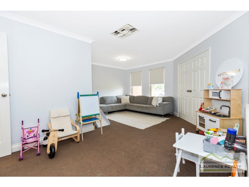 12 Abbeville Circle, Mindarie WA 6030