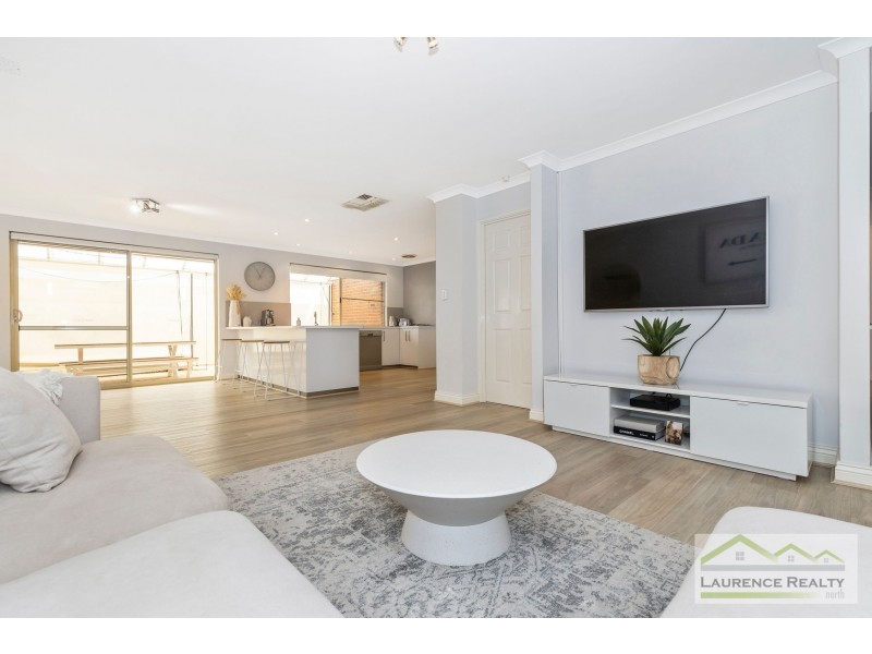 12 Abbeville Circle, Mindarie WA 6030