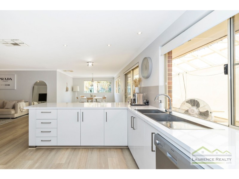12 Abbeville Circle, Mindarie WA 6030