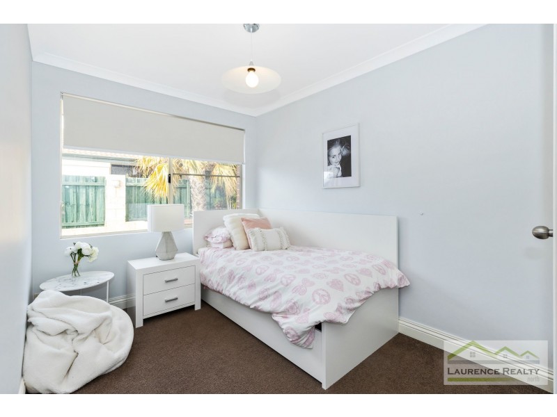 12 Abbeville Circle, Mindarie WA 6030