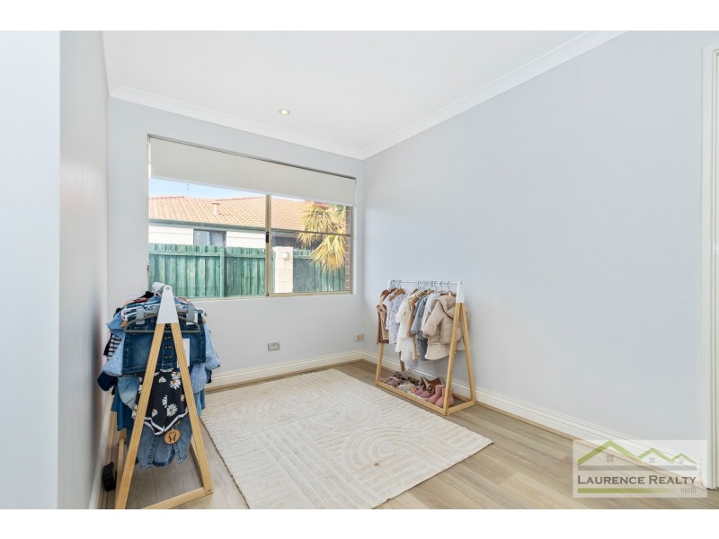 12 Abbeville Circle, Mindarie WA 6030