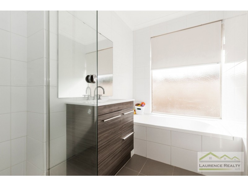 12 Abbeville Circle, Mindarie WA 6030