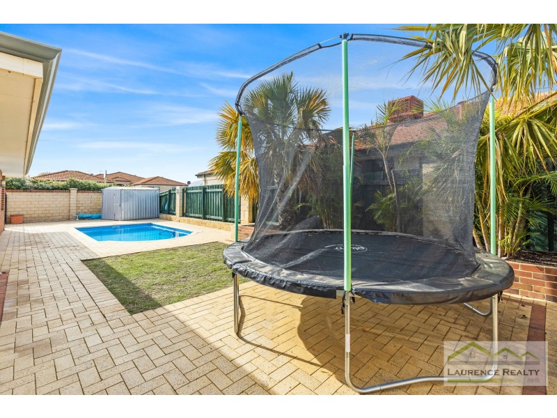 12 Abbeville Circle, Mindarie WA 6030