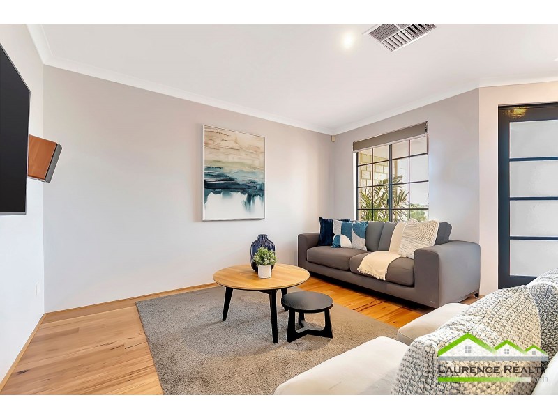 9 Dartmouth Circle, Quinns Rocks WA 6030