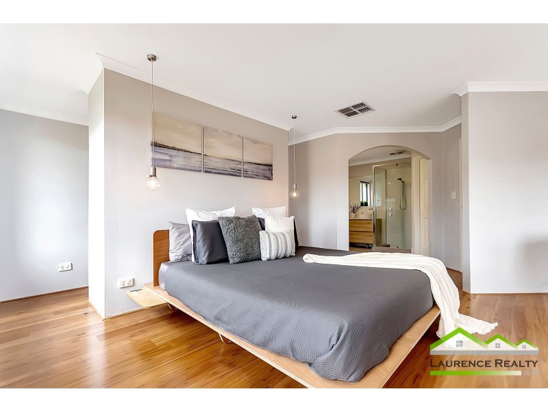 9 Dartmouth Circle, Quinns Rocks WA 6030