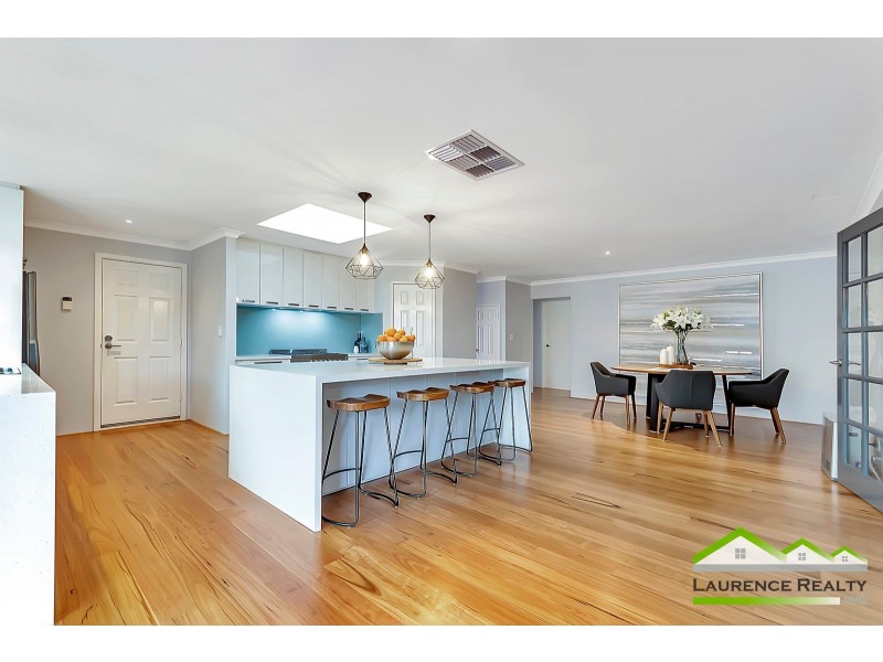 9 Dartmouth Circle, Quinns Rocks WA 6030