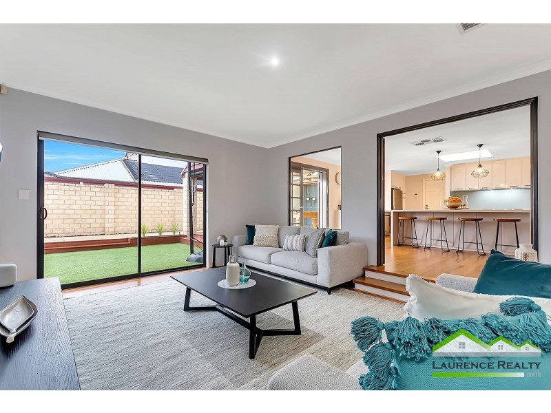 9 Dartmouth Circle, Quinns Rocks WA 6030