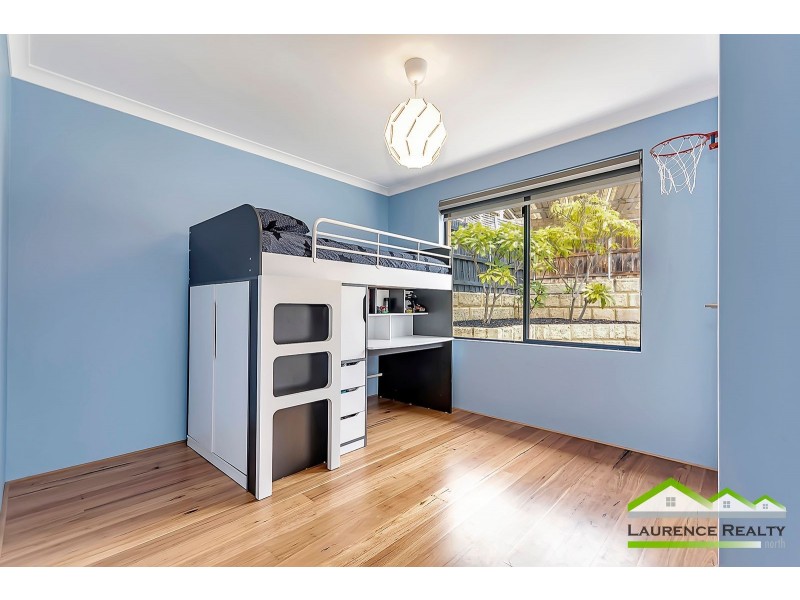 9 Dartmouth Circle, Quinns Rocks WA 6030