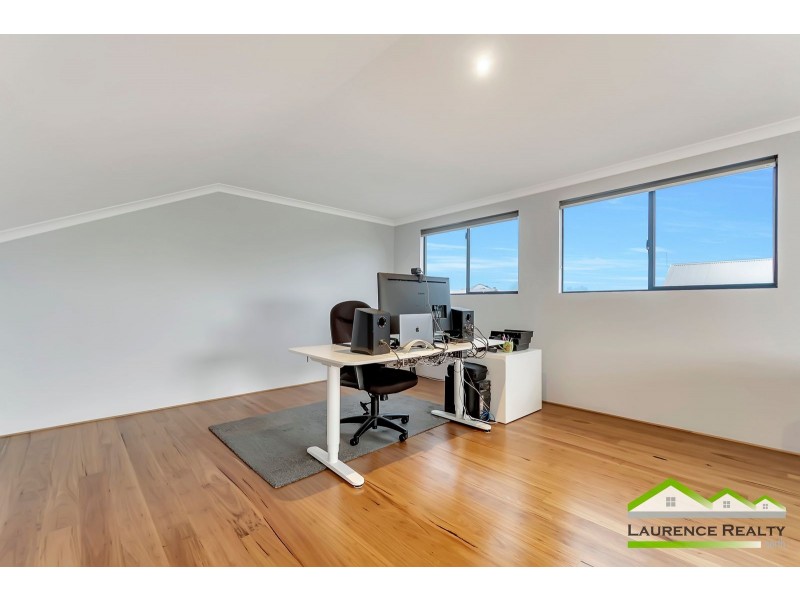 9 Dartmouth Circle, Quinns Rocks WA 6030