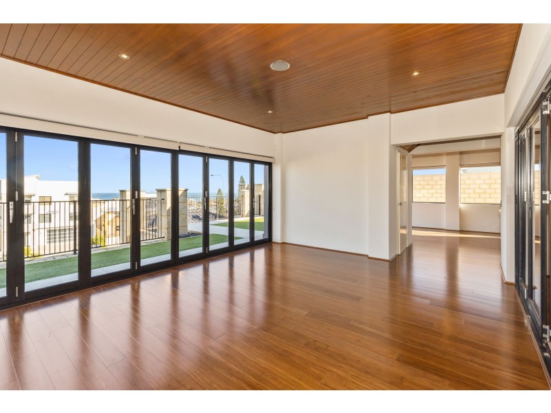 58 Mariners View, Mindarie WA 6030