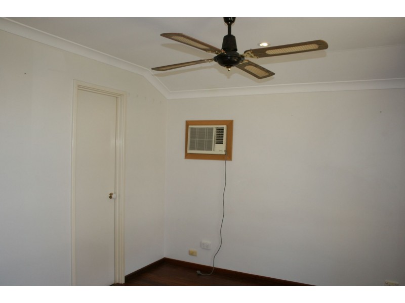 12 Throssell Place, Clarkson WA 6030