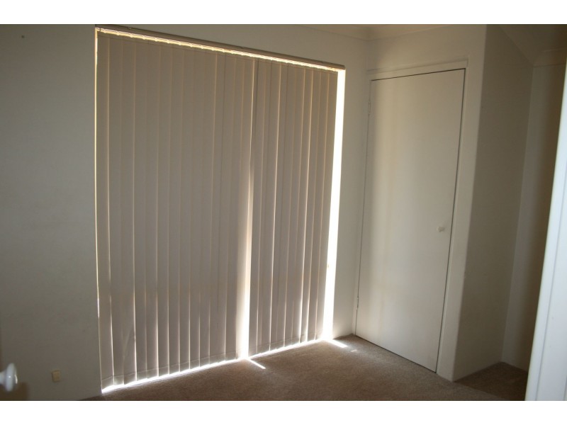 12 Throssell Place, Clarkson WA 6030