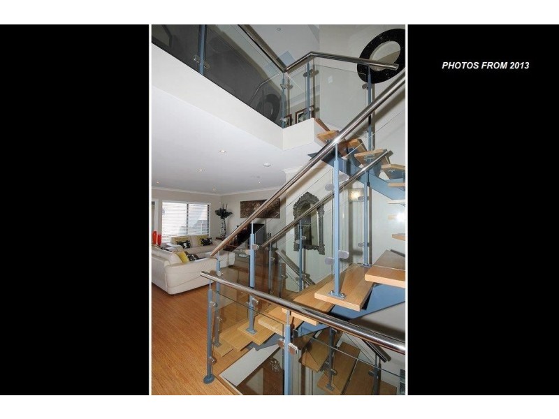 27 Toulon Circle, Mindarie WA 6030