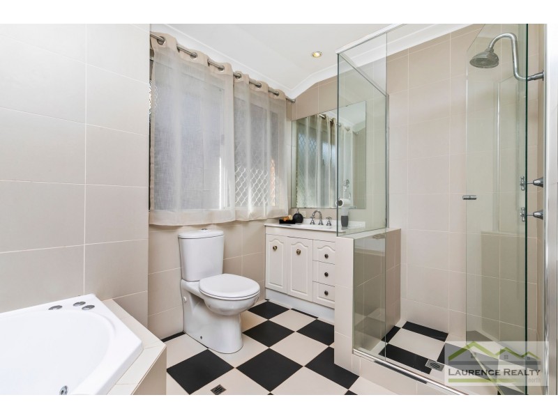 1 Tallinn Loop, Mindarie WA 6030