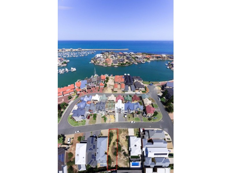 34 Toulon Circle, Mindarie WA 6030