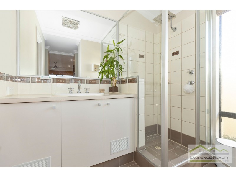 19 Hacienda Drive, Clarkson WA 6030