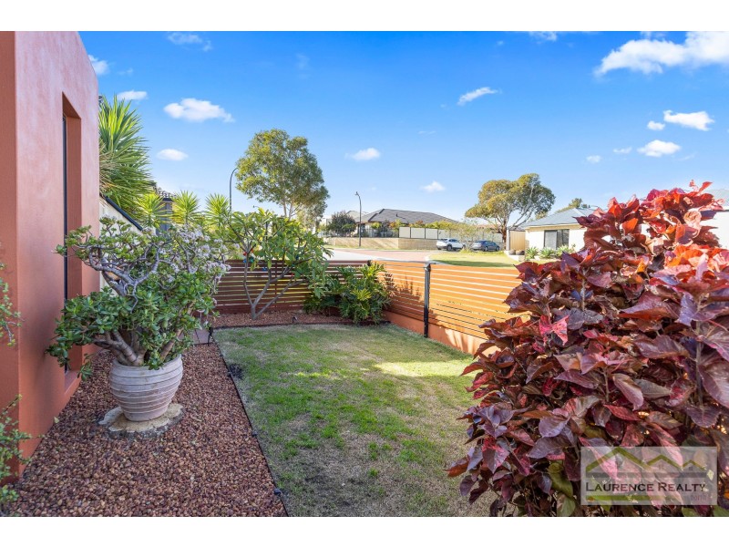19 Hacienda Drive, Clarkson WA 6030