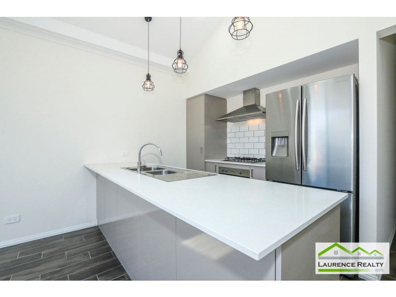 28 Trethowan Promenade, Alkimos WA 6038