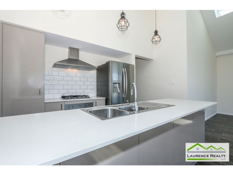 28 Trethowan Promenade, Alkimos WA 6038