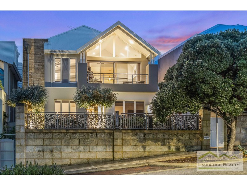 10 Swansea Promenade, Mindarie WA 6030