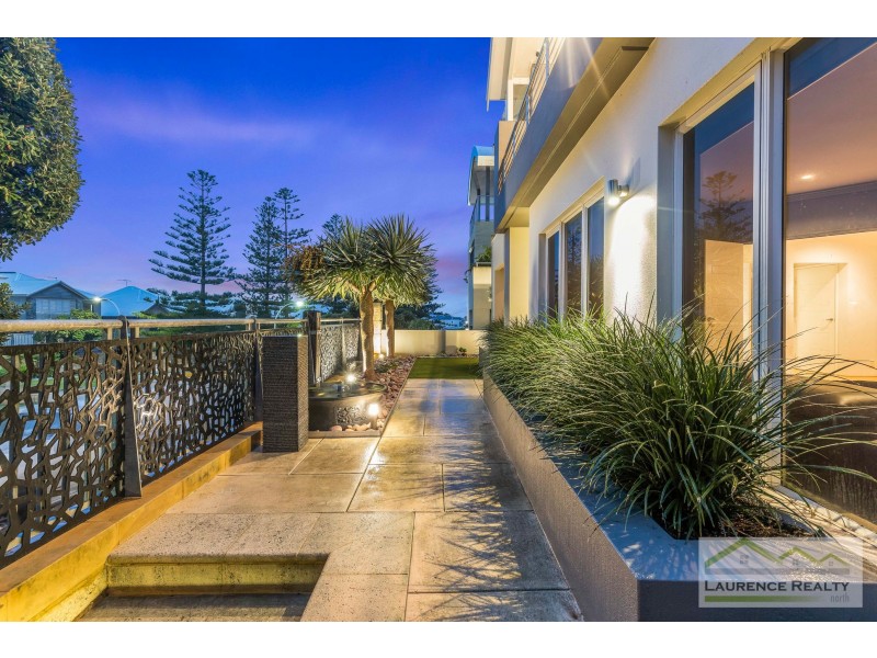 10 Swansea Promenade, Mindarie WA 6030
