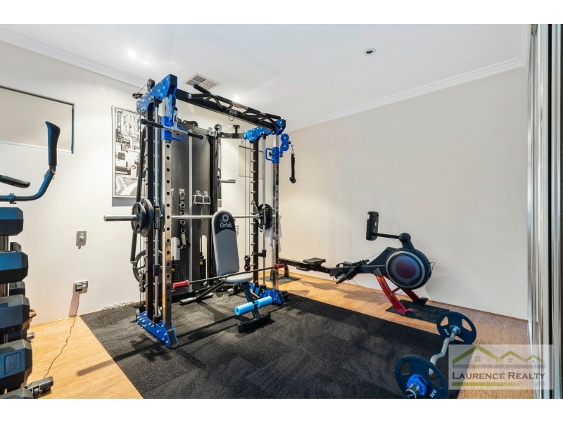 10 Swansea Promenade, Mindarie WA 6030