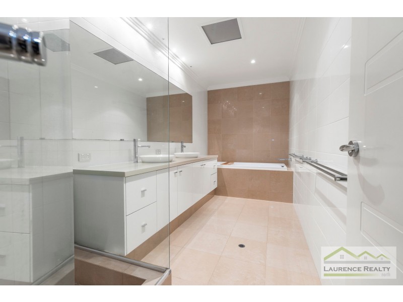 10 Swansea Promenade, Mindarie WA 6030