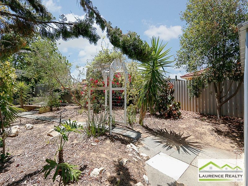 22 Daintree Court, Merriwa WA 6030