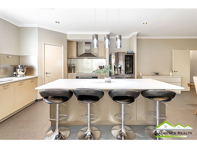 6 Melvich Green, Butler WA 6036