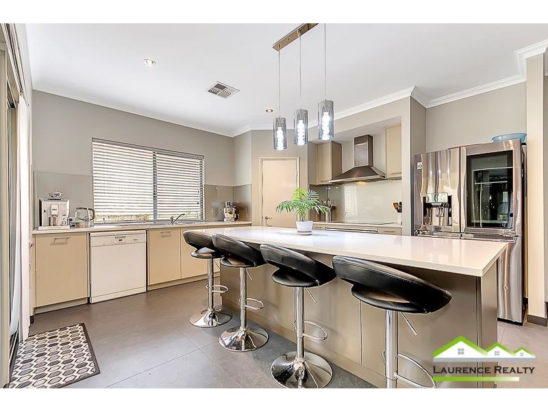 6 Melvich Green, Butler WA 6036