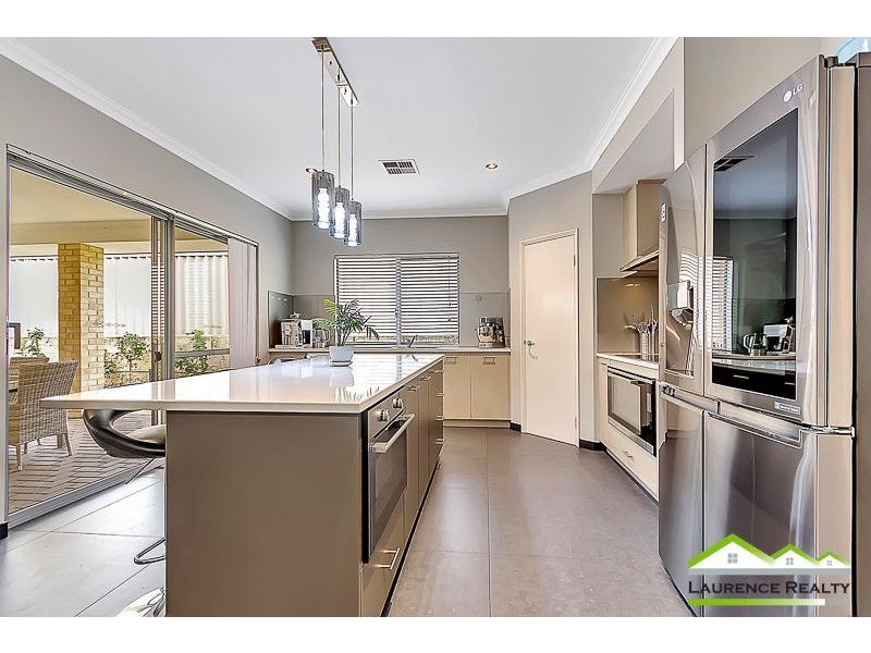 6 Melvich Green, Butler WA 6036