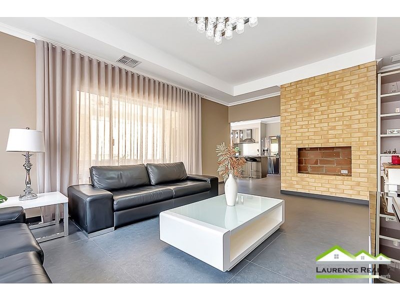 6 Melvich Green, Butler WA 6036