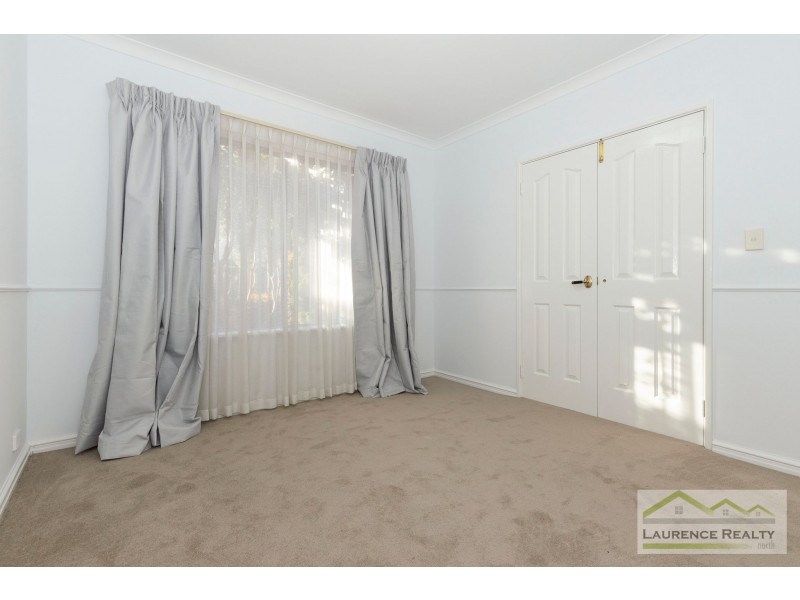 5 Seville Crest, Mindarie WA 6030