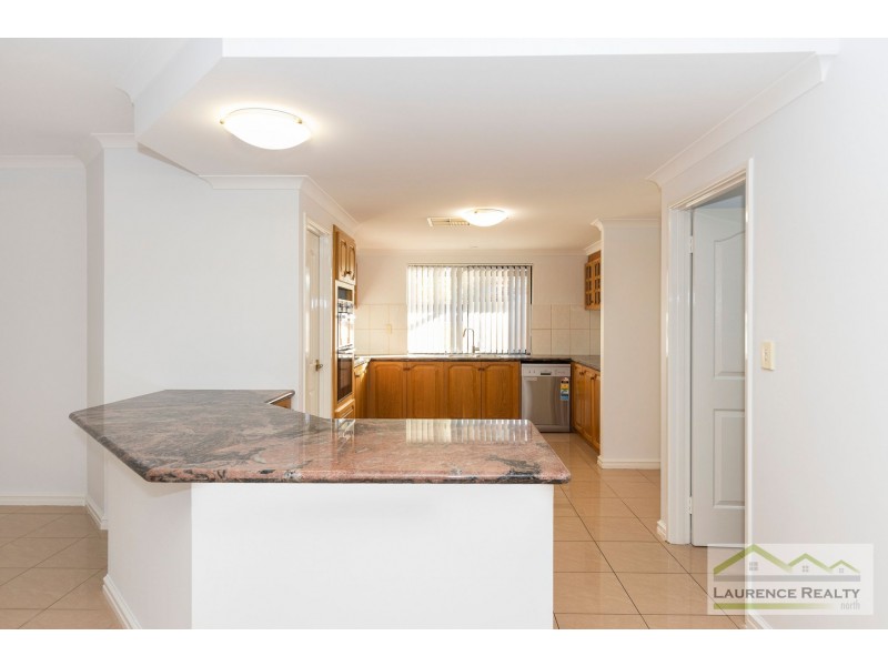 5 Seville Crest, Mindarie WA 6030